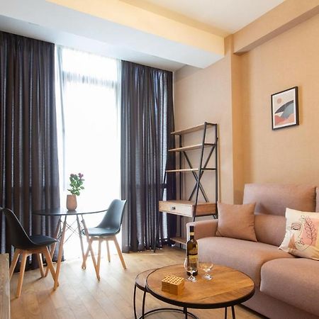 Apartment Krtsanisi 21 Tbilisi Esterno foto