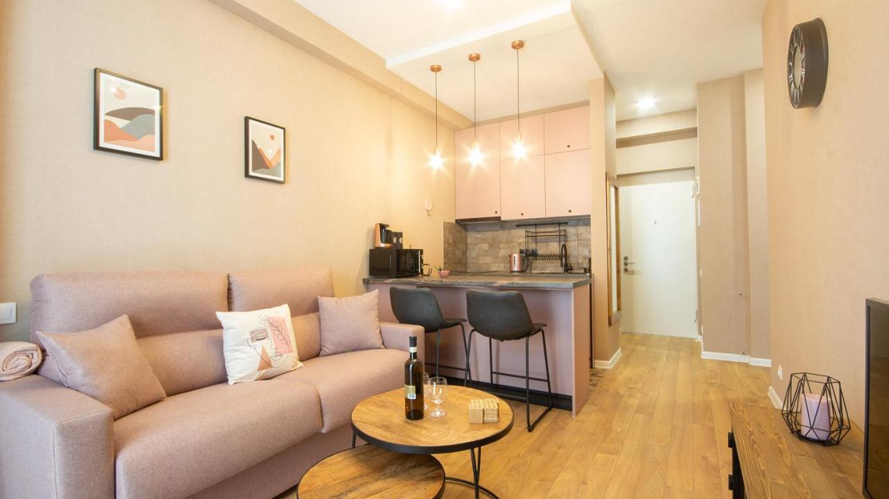 Apartment Krtsanisi 21 Tbilisi Esterno foto